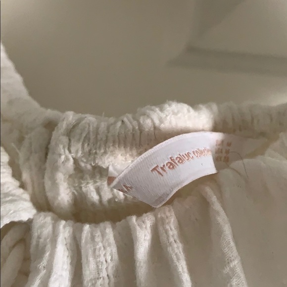 Zara Ruffled Crop - Picture 2 of 3